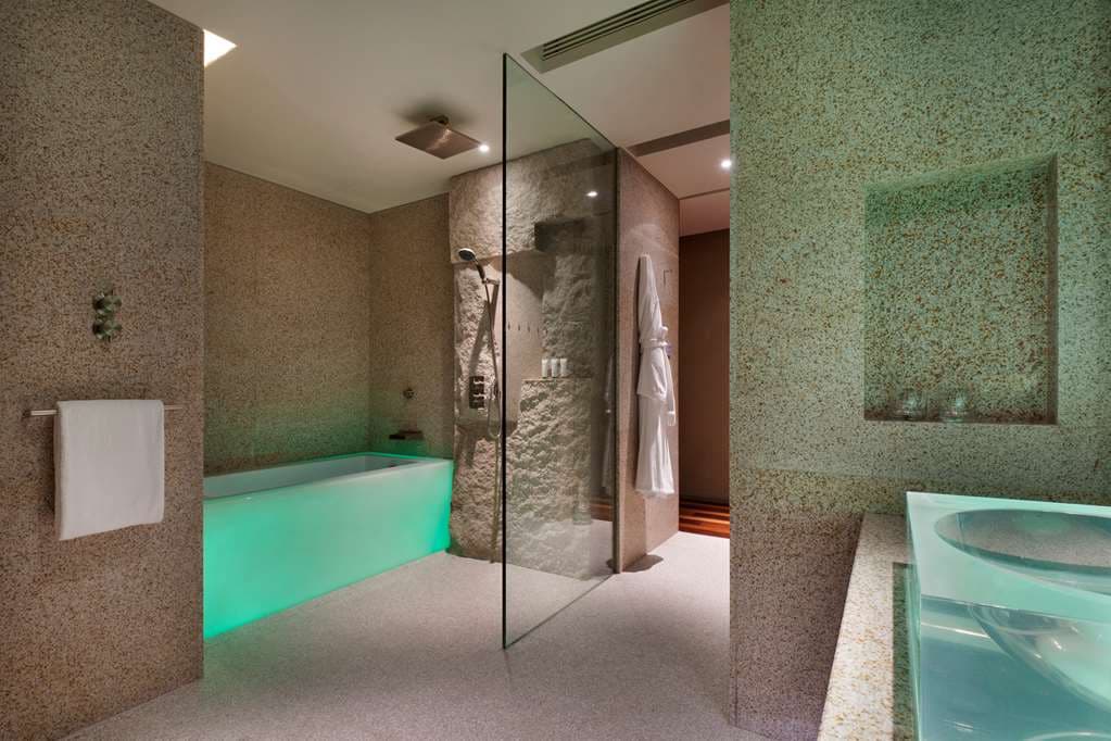 Отель Andaz Xintiandi Shanghai, by Hyatt - 3